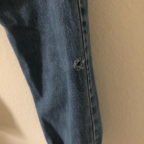 Levi Medium Wash Jeans - Picture 4 of 7